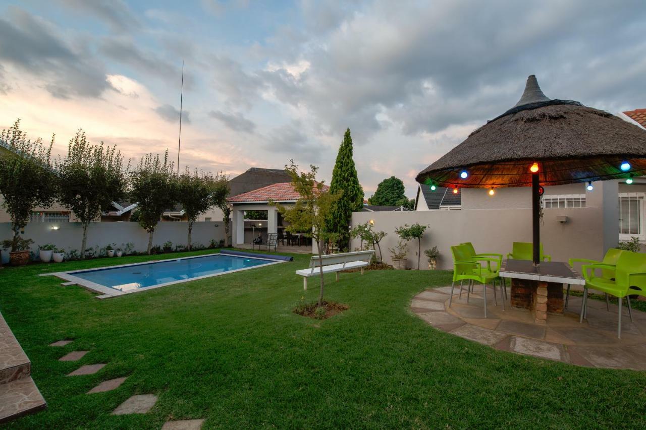 בוקסבורג Angelica Guest House מראה חיצוני תמונה
