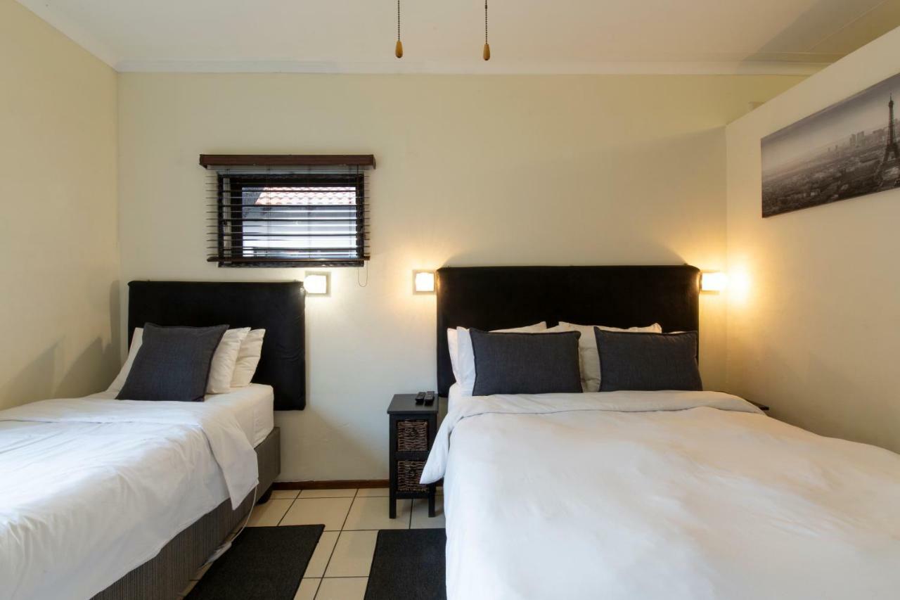 בוקסבורג Angelica Guest House מראה חיצוני תמונה